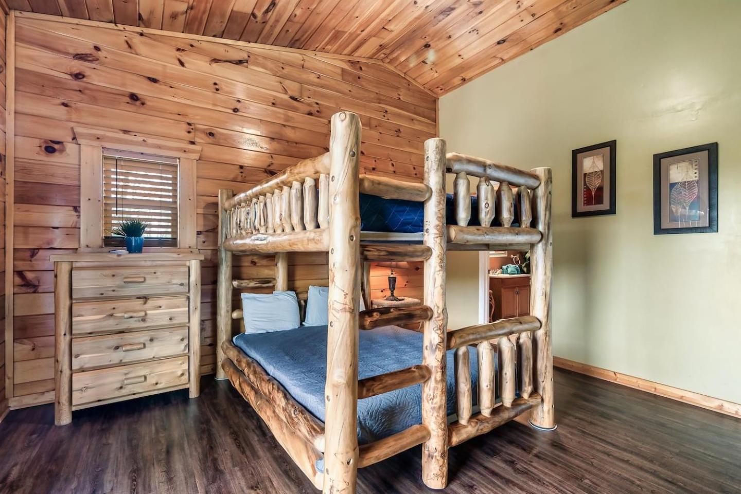 Top Mtn Views, Hottub, Games, 4 Suites, Pets Sevierville Exterior foto