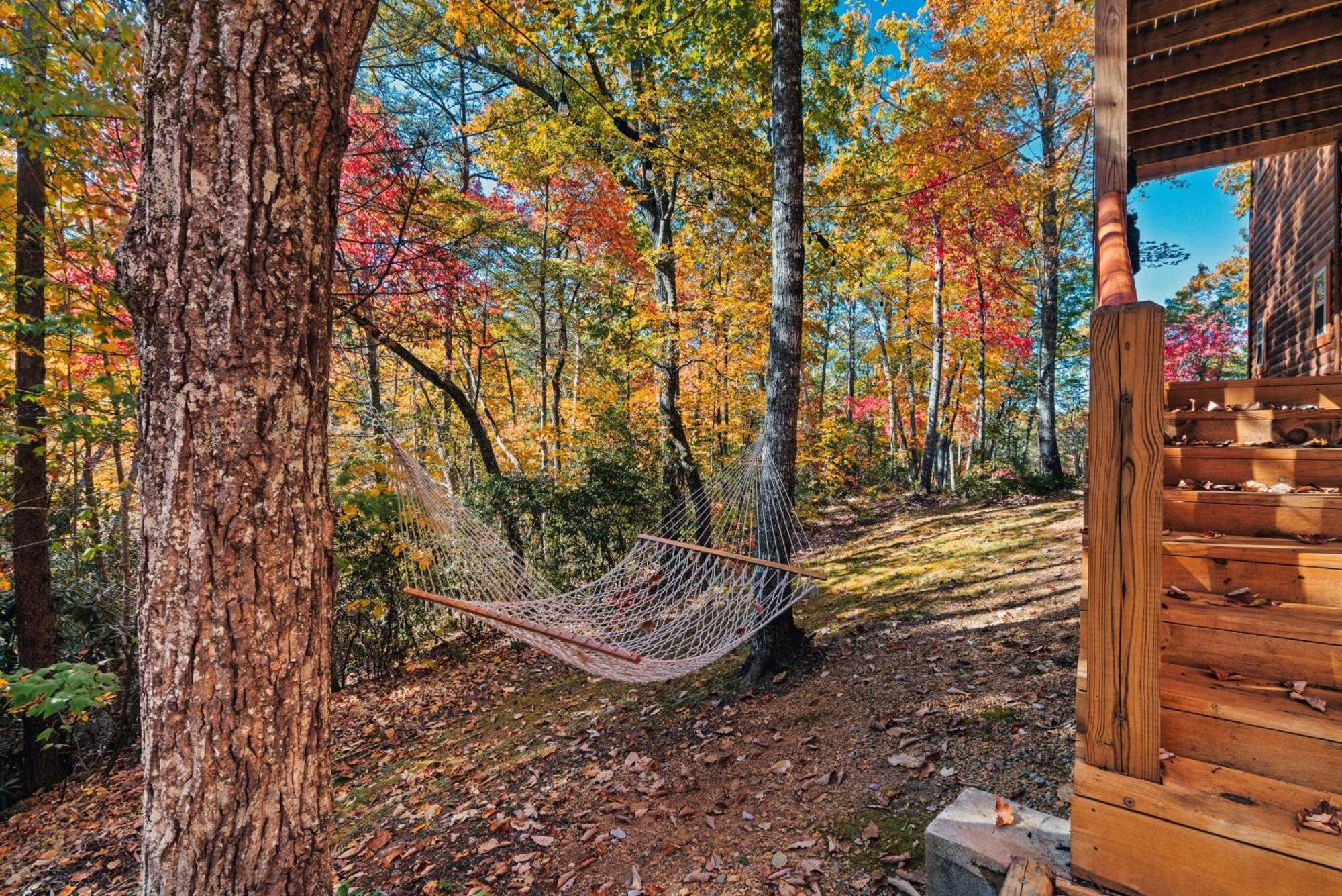 Top Mtn Views, Hottub, Games, 4 Suites, Pets Sevierville Exterior foto